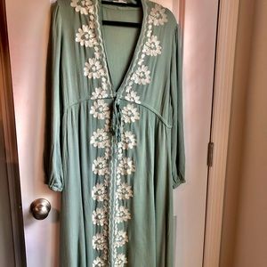 Mint green maxi dress with cream detail -size medium
